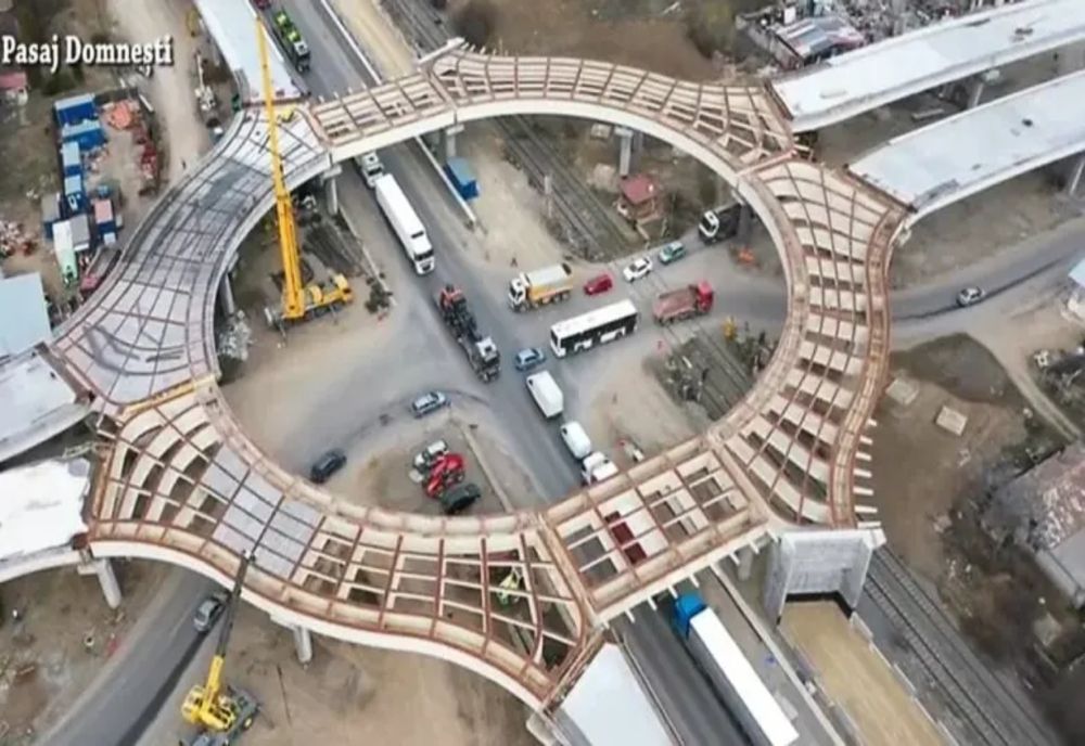 Au început lucrările la ultima rampă necesară pasajului Domnești