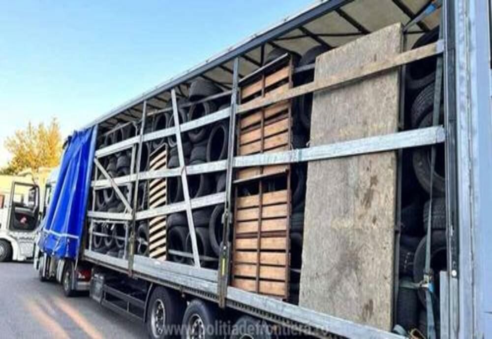 Peste 330 tone de deşeuri, oprite de poliţiştii de frontieră la intrarea în ţară, în ultima săptămână