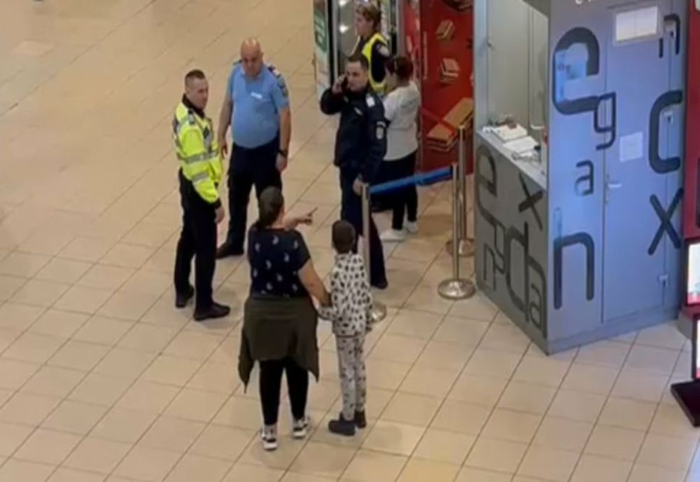 O tânără a vrut să se sinucidă pe Aeroportul Otopeni. Femeia ar suferi de depresie