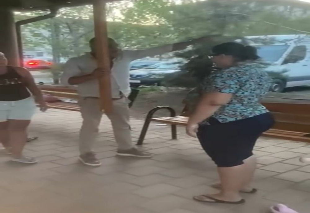 Ilfov. Cetățean turc din Dobroieşti, reținut pentru 24 de ore! Bărbatul a distrus ieri seară, mai multe bănci dintr-un complex comercial, deranjat de copiii care se jucau lângă bloc şi făceau gălăgie