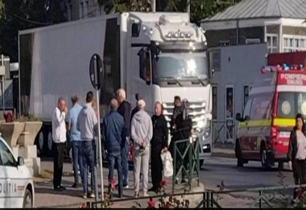 Accident GRAV în Buftea: Un bărbat de 60 de ani, ucis pe trecerea de pietoni de un TIR - A fost târât câțiva metri pe DN1A