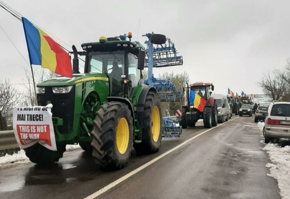 Fermierii și agricultorii NU renunță la proteste: oamenii sunt de 15 zile în stradă. Agricultor: "Mă culc plângând, mă scol plângând"