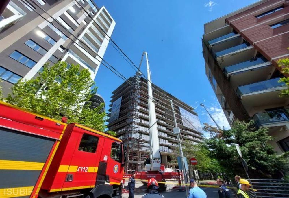 Incendiu la o clădire aflată în construcţie pe strada Daniel Danielopolu
