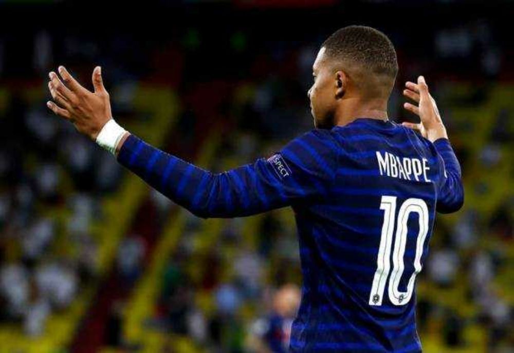 MBAPPE A DEPUS PLÂNGERE ÎMPOTRIVA CLUBULUI PSG, PENTRU HĂRŢUIRE MORALĂ