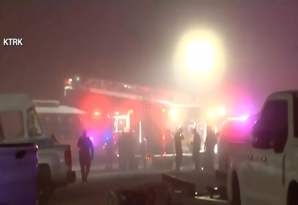 Tragedie aviatică în Texas. Cel puțin 5 morți, după ce un avion militar s-a prăbușit – VIDEO