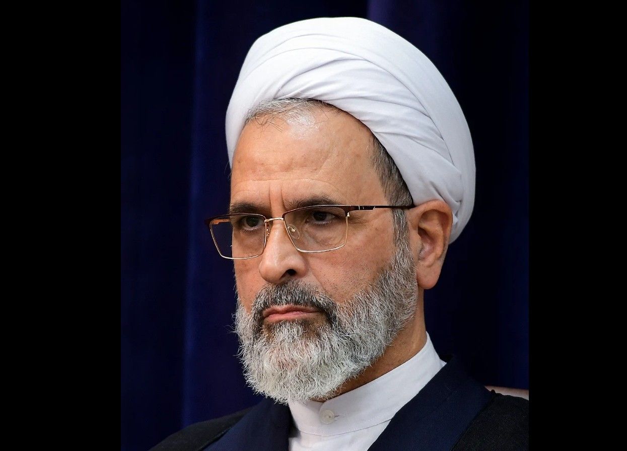 Cine a preluat puterea în Iran. A fost ales un nou ayatollah