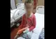 Fetița de 8 ani bătută de mamă a primit cadouri de la polițiști de ziua ei 