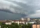 Furtuni și caniculă în București: rafale de peste 80 km/h joi după-amiază